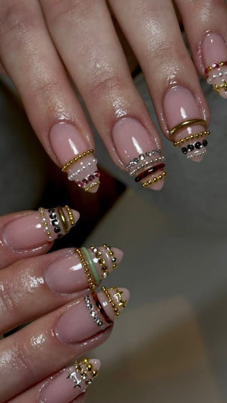 Karwa Nails