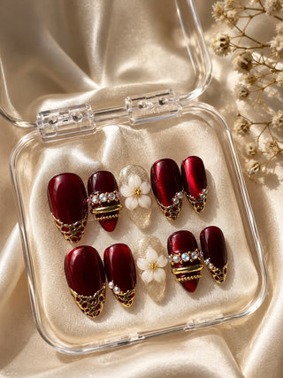 Karwa Nails